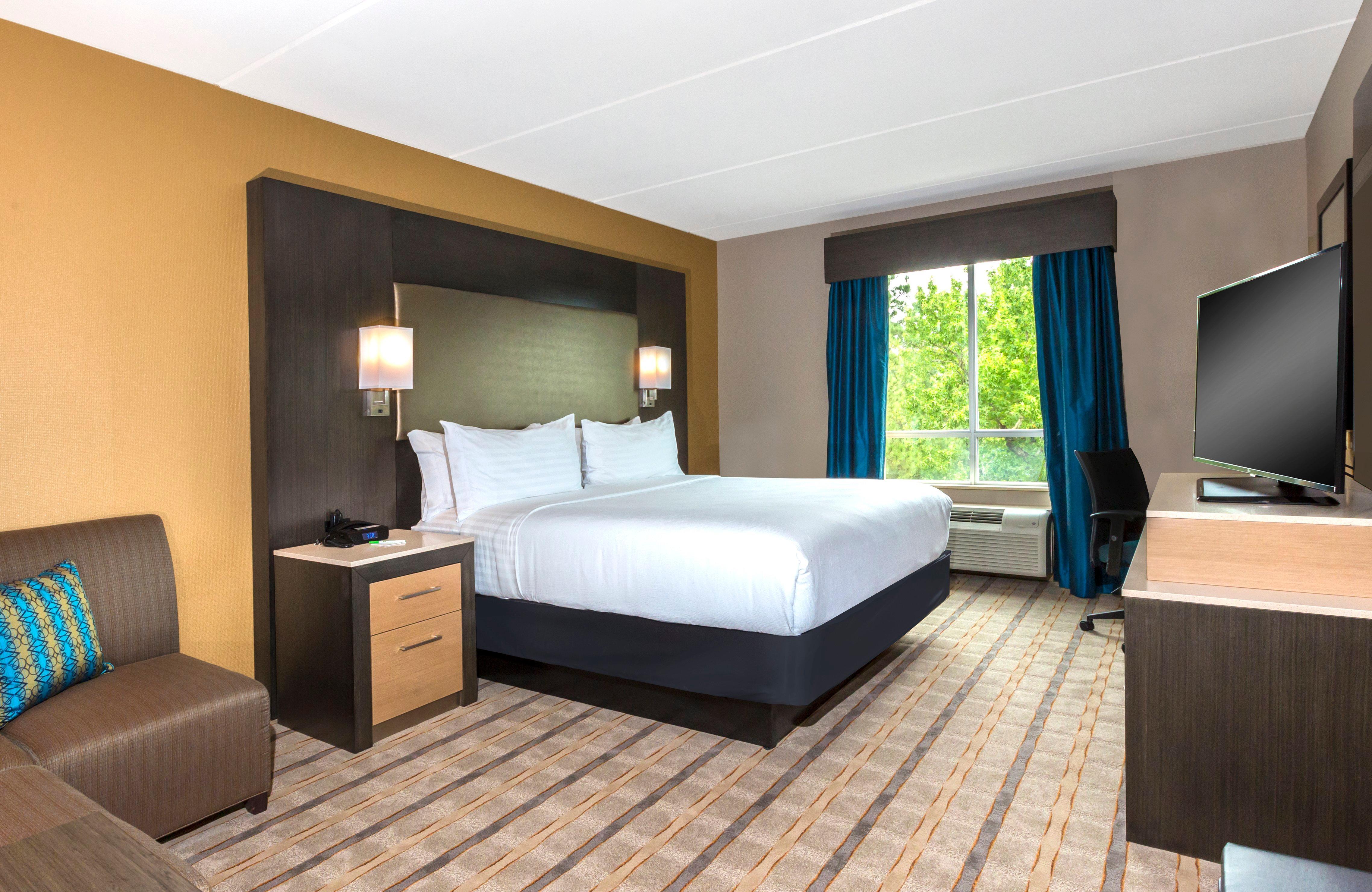 คราวน์ พลาซ่า เชนันโดอาห์ Hotel เดอะวูดแลนส์ ภายนอก รูปภาพ